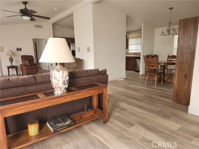 Front Image Thumbnail for CROC26025827