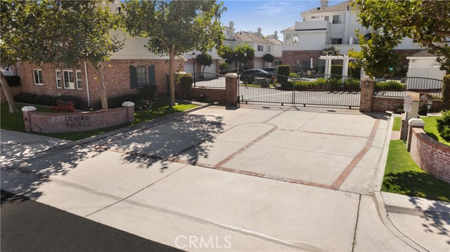 Image 2 for 18721 Chapel Ln, Huntington Beach, CA 92646