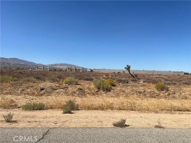 0 Sierra Highway, Palmdale CA: https://media.crmls.org/medias/63643a5f-ddd9-425a-97f5-059deac699ab.jpg