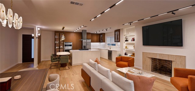 26144 Kenrose Circle, Calabasas CA: https://media.crmls.org/medias/63647e41-600b-4e6b-a2d1-fa1613985ab1.jpg