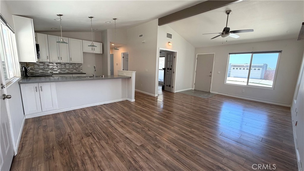 330 James Street - photo 12