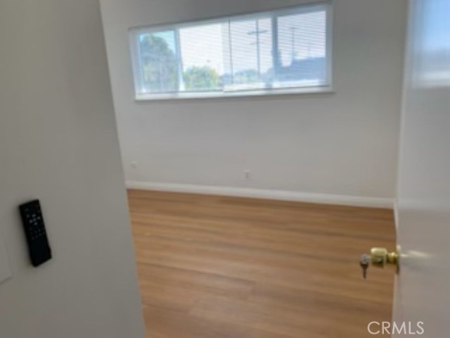 Image 11 of 25 For 4555 Larwin  