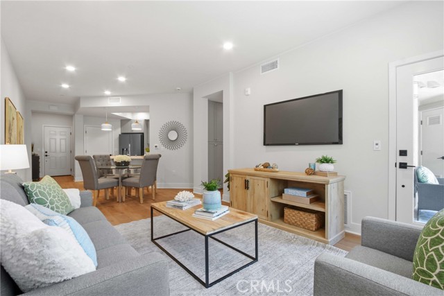 Detail Gallery Image 5 of 25 For 927 Deep Valley Dr #122,  Rolling Hills Estates,  CA 90274 - 1 Beds | 1 Baths