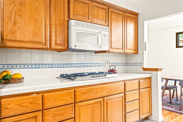 Detail Gallery Image 12 of 35 For 16416 San Jose St, Granada Hills,  CA 91344 - 3 Beds | 2 Baths