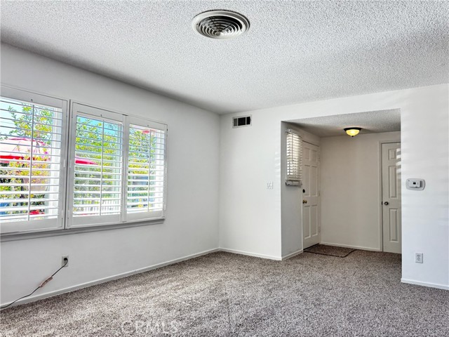 Detail Gallery Image 19 of 69 For 19523 Friar, Tarzana,  CA 91335 - 3 Beds | 2 Baths