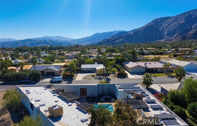 400 W Santa Catalina, Palm Springs, CA 92262