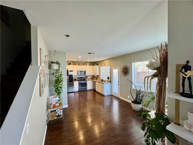 Detail Gallery Image 9 of 25 For 6 Lembogan Ct, Aliso Viejo,  CA 92656 - 3 Beds | 2/1 Baths