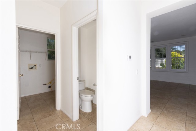 Detail Gallery Image 18 of 41 For 2 Clarke Dr, Ladera Ranch,  CA 92694 - 3 Beds | 2/1 Baths