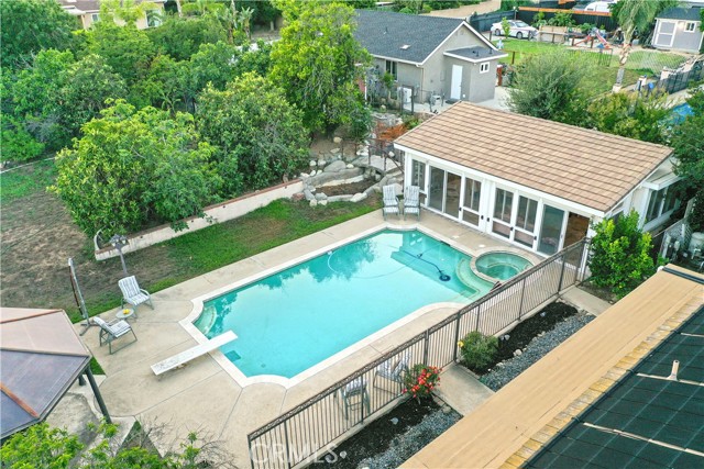 Detail Gallery Image 5 of 68 For 6028 Amethyst, Alta Loma,  CA 91737 - 5 Beds | 3 Baths