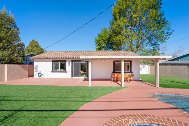 23800 Mobile St, West Hills CA: https://media.crmls.org/medias/6369531c-342f-4ca9-b625-89e81fca23a4.jpg