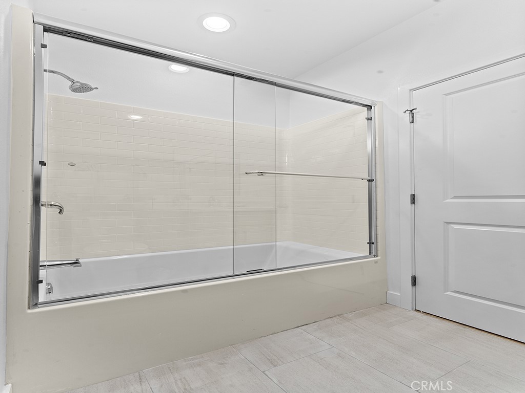 MLS #OC25238691 image #7