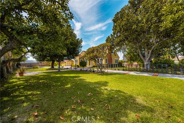 Detail Gallery Image 3 of 35 For 1166 N Handy St, Orange,  CA 92867 - 4 Beds | 1/1 Baths