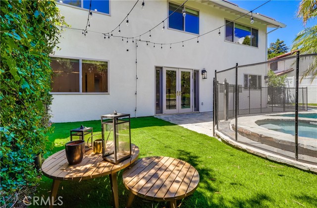 5528 Voletta Place, Valley Village CA: https://media.crmls.org/medias/636c547e-8cb9-4eb6-a677-4536b498343d.jpg