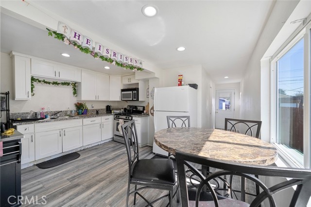 Detail Gallery Image 30 of 40 For 139 N Palm Ave, Rialto,  CA 92376 - – Beds | – Baths