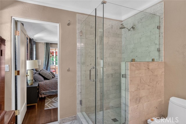 Image 24 of 42 For 4631 Ladera  