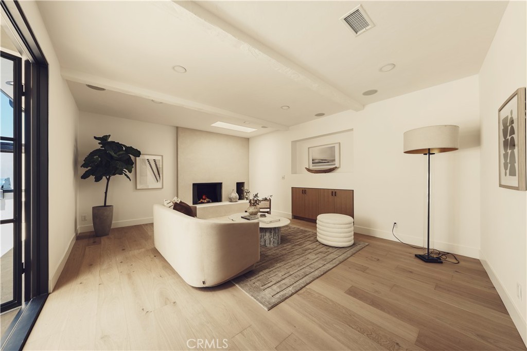 MLS #SR26142035 image #8