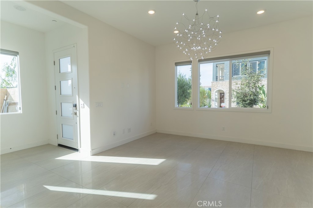MLS #OC26148784 image #2