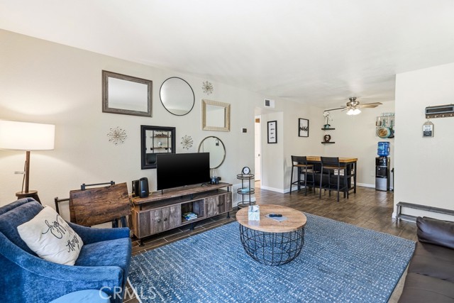 Detail Gallery Image 2 of 16 For 1265 Kendall #1015,  San Bernardino,  CA 92407 - 2 Beds | 2 Baths