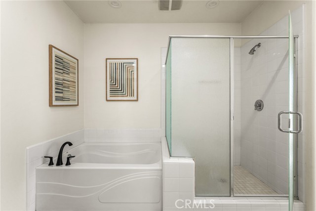 Detail Gallery Image 50 of 56 For 97 Twin Gables, Irvine,  CA 92620 - 4 Beds | 3 Baths