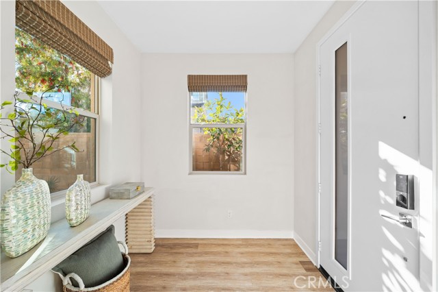 Detail Gallery Image 6 of 52 For 386 Chorus, Irvine,  CA 92618 - 4 Beds | 3 Baths