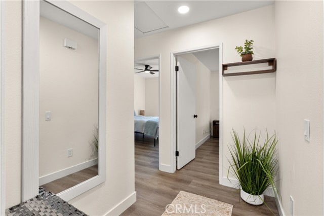 341 Carriage Drive, Santa Ana CA: https://media.crmls.org/medias/636e8137-d6e8-4e01-af70-9079dc9c2d82.jpg