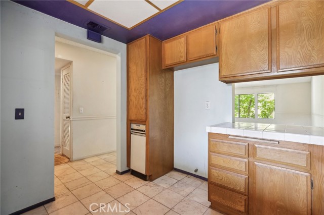 Detail Gallery Image 14 of 33 For 2506 E Willow Street #302,  Signal Hill,  CA 90755 - 2 Beds | 2 Baths