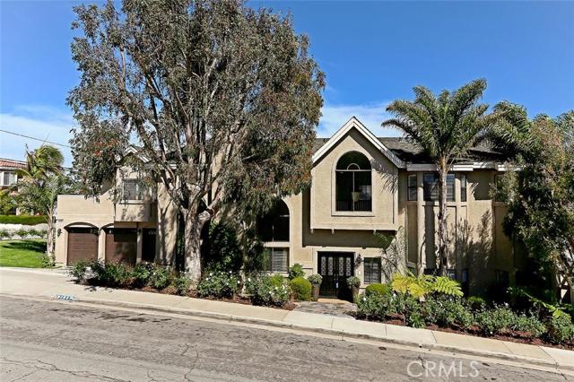 2400 Hill Lane, Redondo Beach, California 90278, 6 Bedrooms Bedrooms, ,4 BathroomsBathrooms,Residential,Sold,Hill,SB16056408