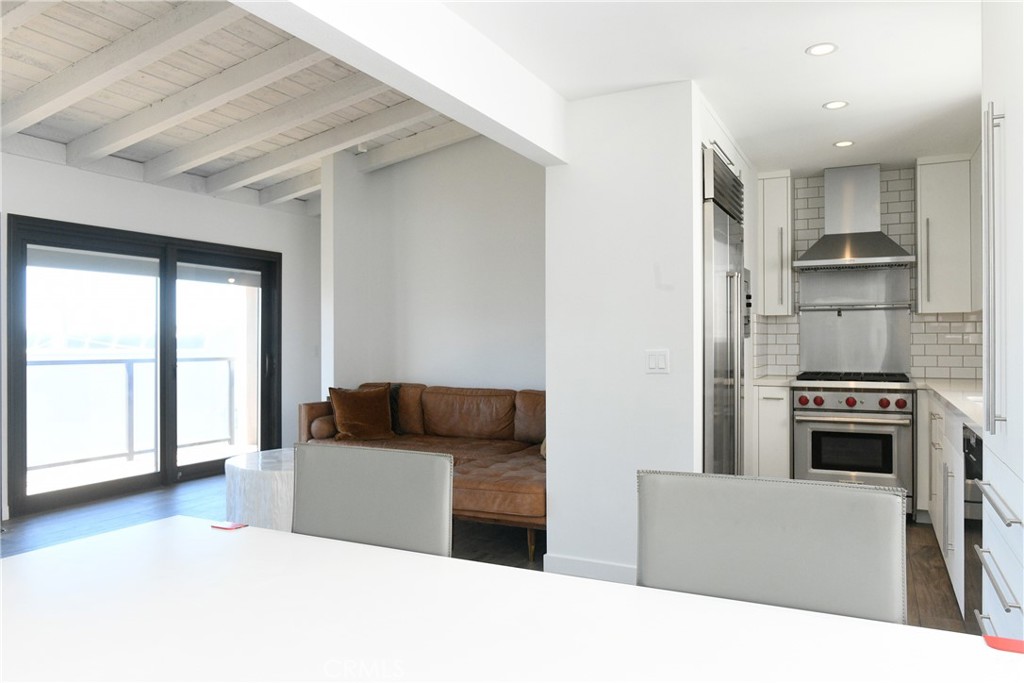 2516 Ocean Drive