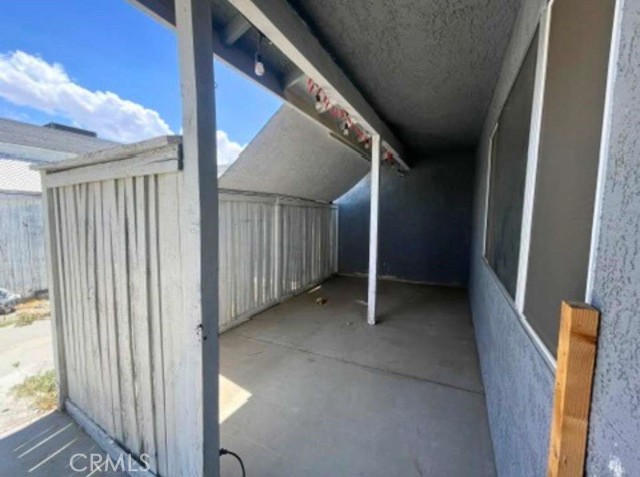 16628 Victor Street, Victorville CA: https://media.crmls.org/medias/6370100f-76df-4a35-a13d-02a4375d6143.jpg