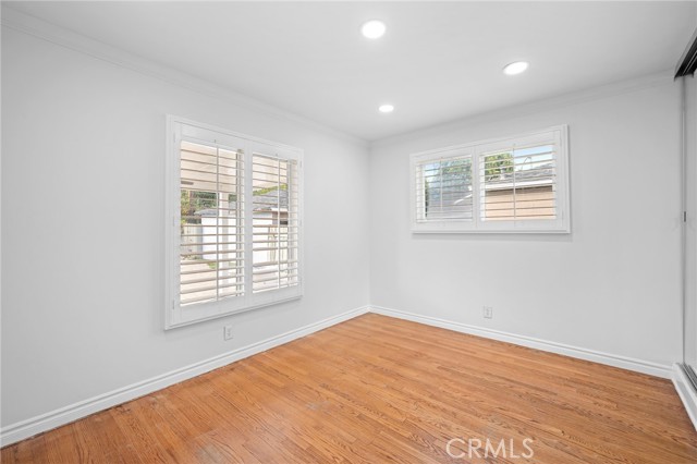 Detail Gallery Image 21 of 30 For 6637 Capps, Reseda,  CA 91335 - 3 Beds | 2/1 Baths