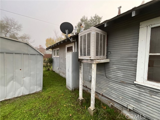 Detail Gallery Image 9 of 74 For 10312 Park Ln, Coulterville,  CA 95311 - 3 Beds | 3 Baths