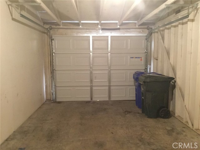 Detail Gallery Image 25 of 26 For 18824 Bellflower St a,  Adelanto,  CA 92301 - 3 Beds | 2 Baths