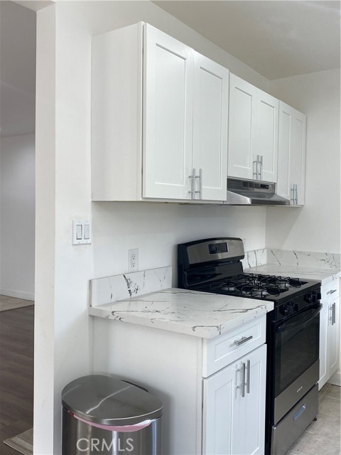 1442 W 220th St., Torrance CA: https://media.crmls.org/medias/6371e5c9-6f17-4ccd-b8d4-d0286d0f1e39.jpg