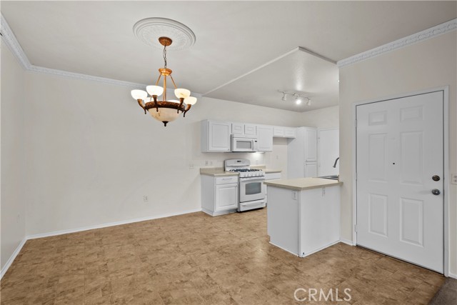 Detail Gallery Image 9 of 37 For 20000 Plum Canyon #1316,  Saugus,  CA 91350 - 2 Beds | 2 Baths