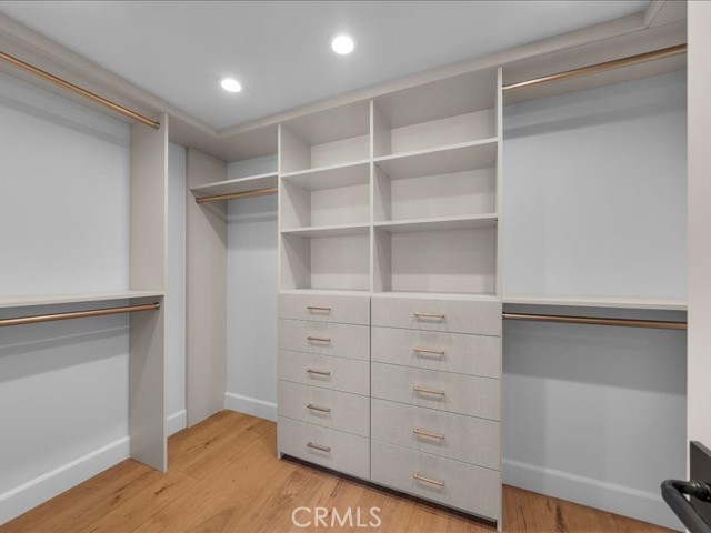 Detail Gallery Image 28 of 61 For 505 Bayview Dr, Manhattan Beach,  CA 90266 - 3 Beds | 3/1 Baths