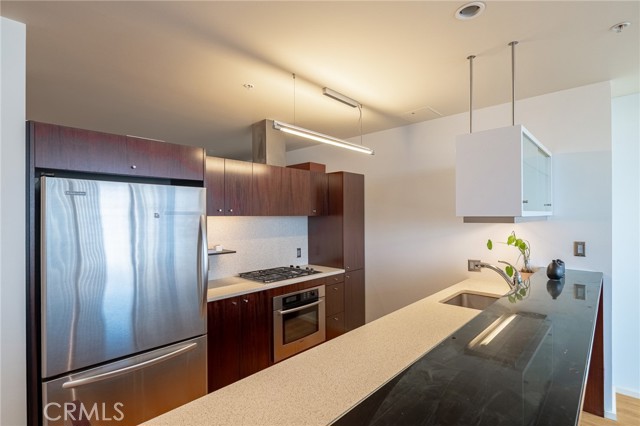 1155 South Grand Avenue, Los Angeles CA: https://media.crmls.org/medias/63727c4b-bdc1-448f-9d8c-21e9e4cf75f1.jpg