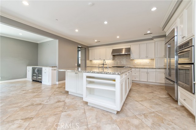 Detail Gallery Image 11 of 32 For 21 Rolling, Irvine,  CA 92620 - 4 Beds | 3/1 Baths
