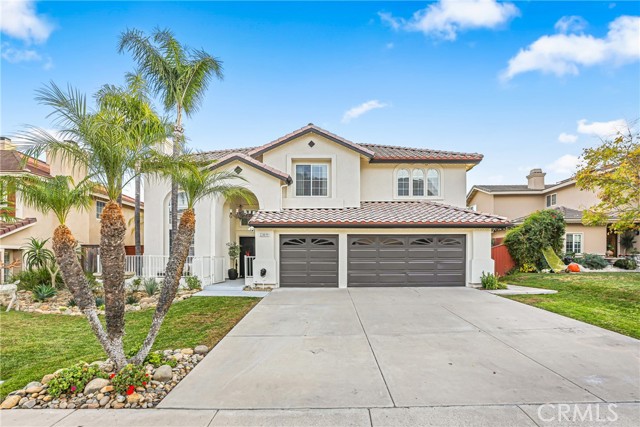 Detail Gallery Image 4 of 61 For 23859 via Segovia, Murrieta,  CA 92562 - 5 Beds | 3/1 Baths