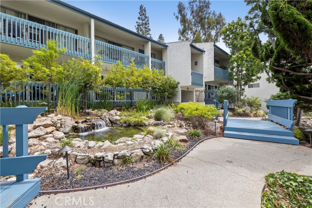 Detail Gallery Image 24 of 38 For 902 Camino Real #207,  Redondo Beach,  CA 90277 - 2 Beds | 2 Baths