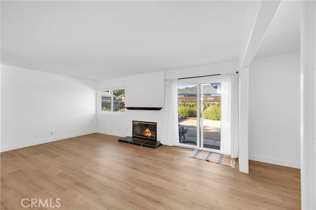 Detail Gallery Image 15 of 37 For 2527 E Brookside, Orange,  CA 92867 - 4 Beds | 2 Baths