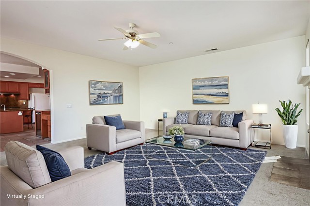 731 Oak Glade Drive, Fallbrook CA: https://media.crmls.org/medias/63768b5d-4596-41e5-9c54-4b84fc568b6e.jpg
