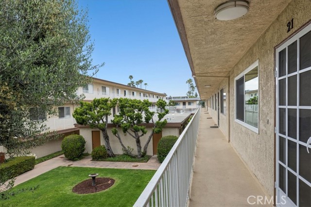 Detail Gallery Image 22 of 35 For 25925 Narbonne Ave #21,  Lomita,  CA 90717 - 2 Beds | 1 Baths