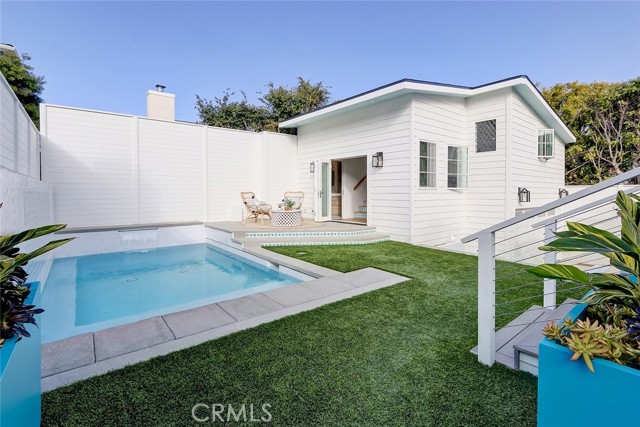 861 12th Court, Manhattan Beach, California 90266, 3 Bedrooms Bedrooms, ,2 BathroomsBathrooms,Residential,Sold,12th,SB21259266