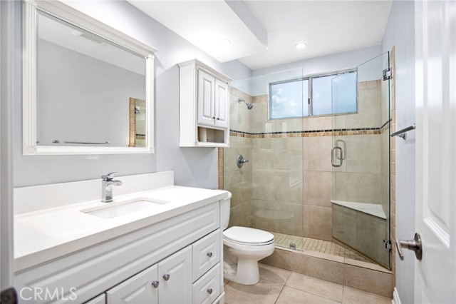 Detail Gallery Image 21 of 54 For 30471 Caliente Pl, Canyon Lake,  CA 92587 - 3 Beds | 2 Baths