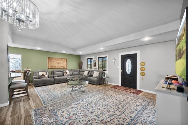 4228 Lewis Street, Oceanside CA: https://media.crmls.org/medias/63785843-9916-43d9-abf8-8e0591834027.jpg