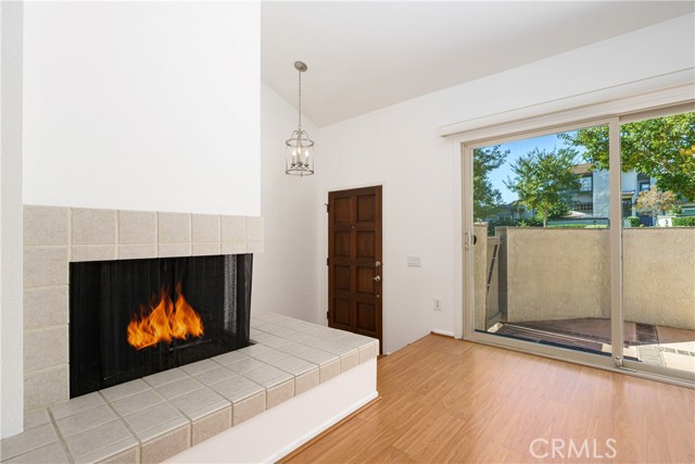 Detail Gallery Image 9 of 45 For 5 Starshine #3,  Irvine,  CA 92603 - 3 Beds | 2/1 Baths