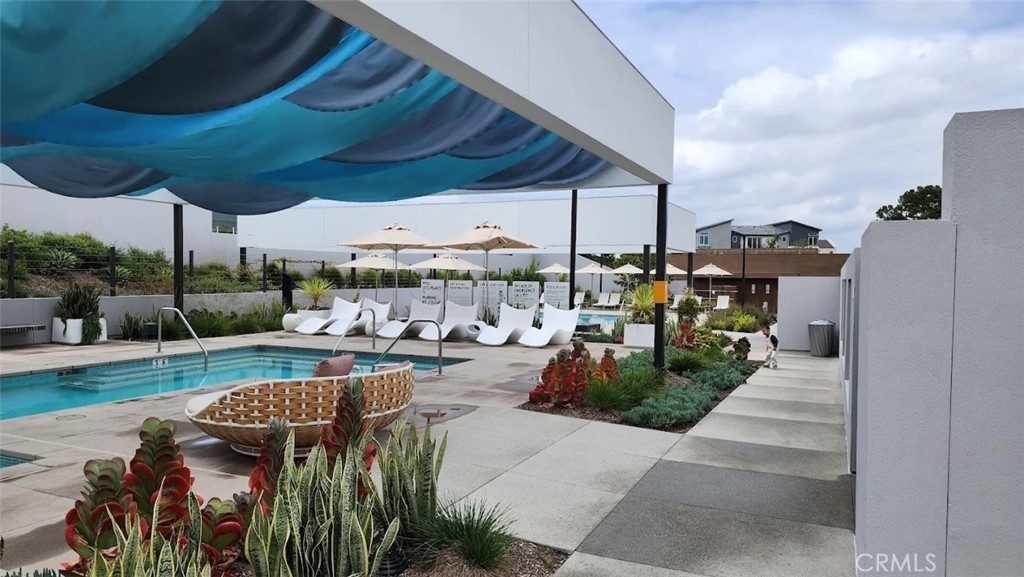 MLS #OC25238431 image #18