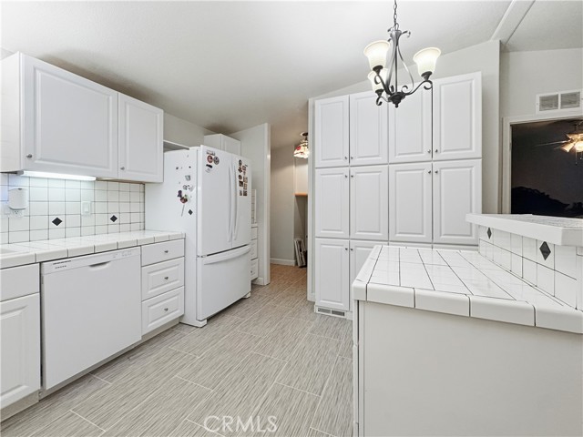 Detail Gallery Image 14 of 36 For 340 Rocky, Bodfish,  CA 93205 - 3 Beds | 2 Baths