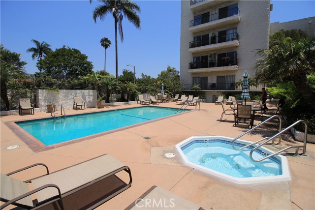 Detail Gallery Image 21 of 28 For 1115 S Elm Dr #301,  Los Angeles,  CA 90035 - 2 Beds | 2 Baths