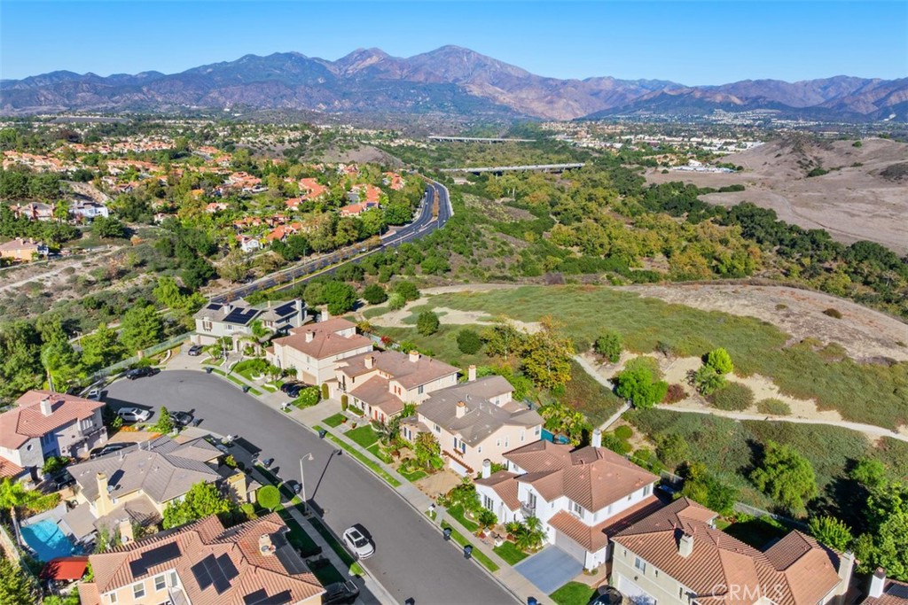 MLS #OC25239566 image #59